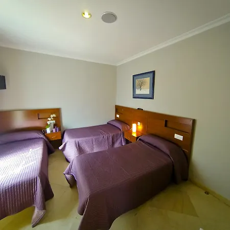 La Muralla Pensión Sevilla