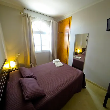 La Muralla Pensión *