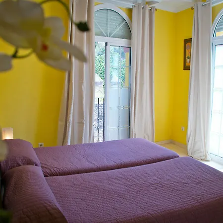 Pensión La Muralla Sevilla