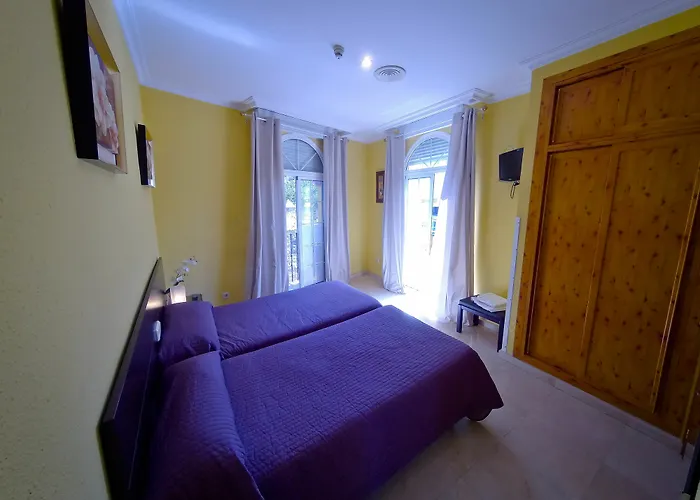 La Muralla Πανσιόν Σεβίλλη